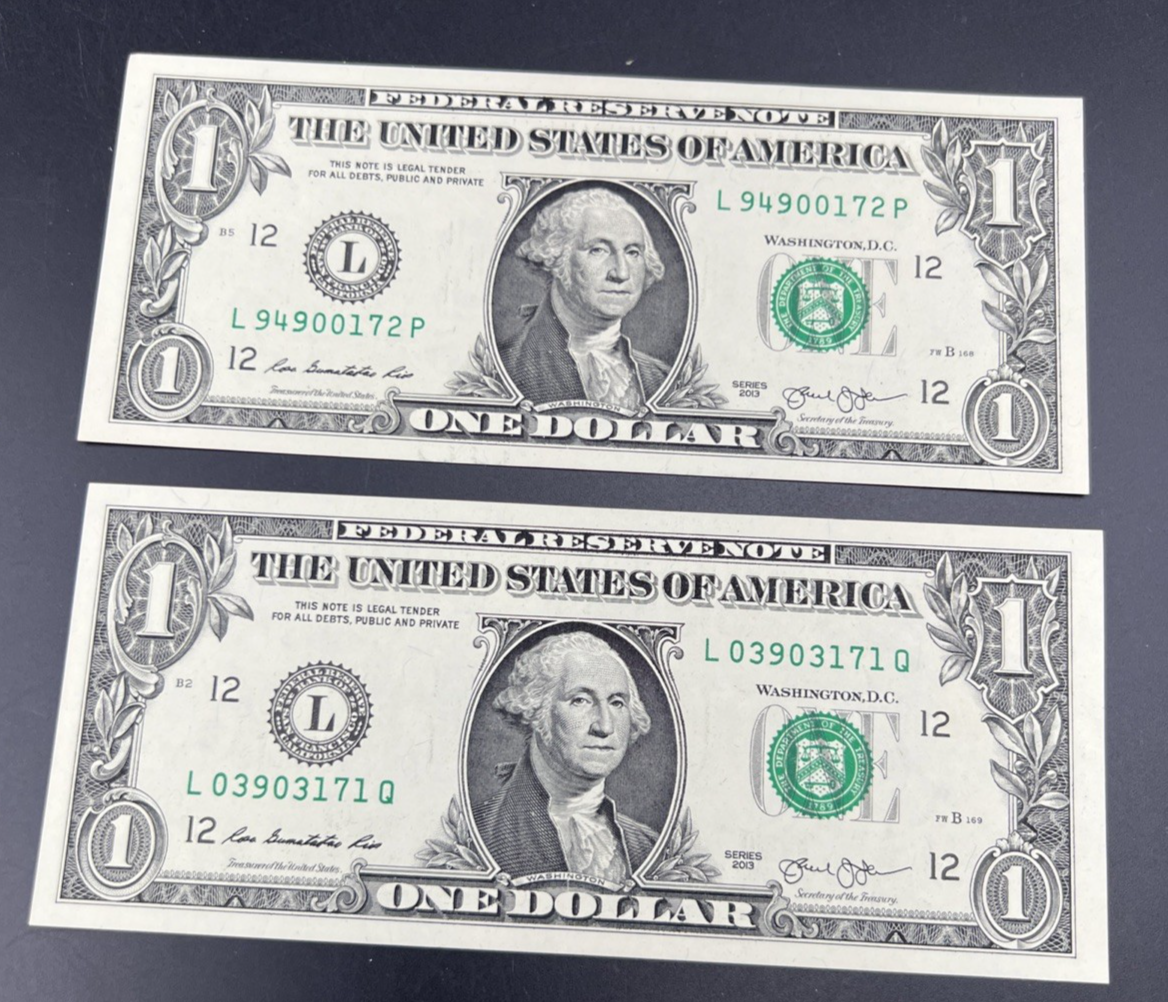 2 Consecutive 2013 $1 FRN Federal Reserve Notes CH UNC #171