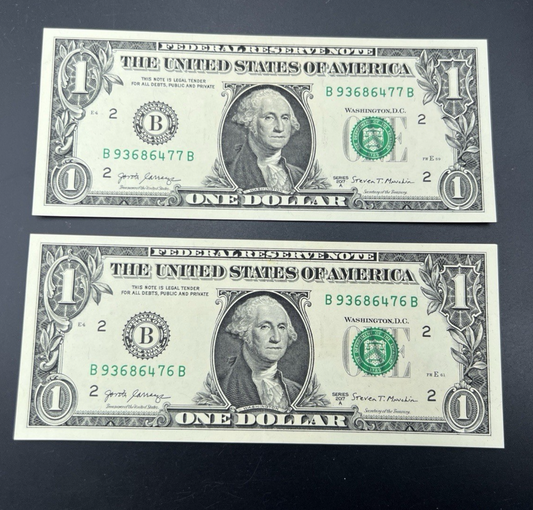 2 Consecutive 2017 $1 FRN Federal Reserve Notes Choice UNC #477