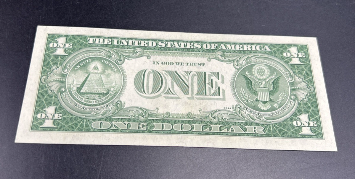 1935 H $1 One Dollar US Silver Certificate CH VF Neat Serial #88