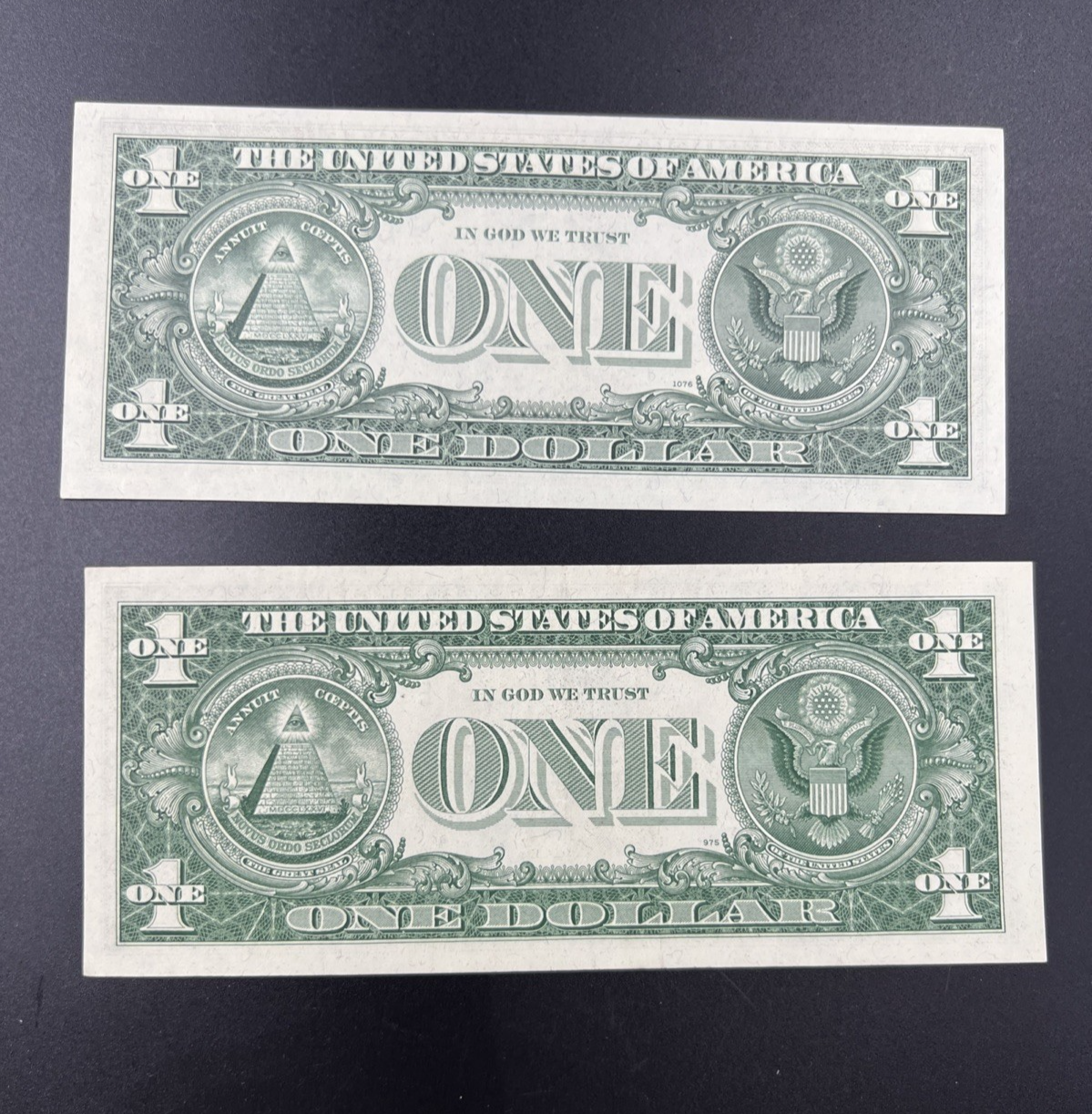 Lot of 2 1963 B $1 Barr FRN Federal Reserve Notes One Dollar Bills CH AU #939