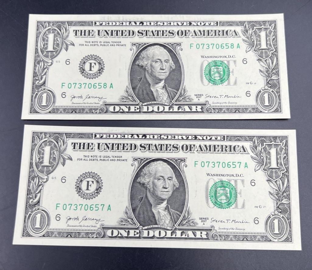 2 Consecutive 2017 A $1 FRN Federal Reserve Notes CH UNC #57