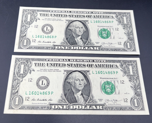 2 Consecutive 2013 $1 FRN Federal Reserve Notes Choice UNC #869