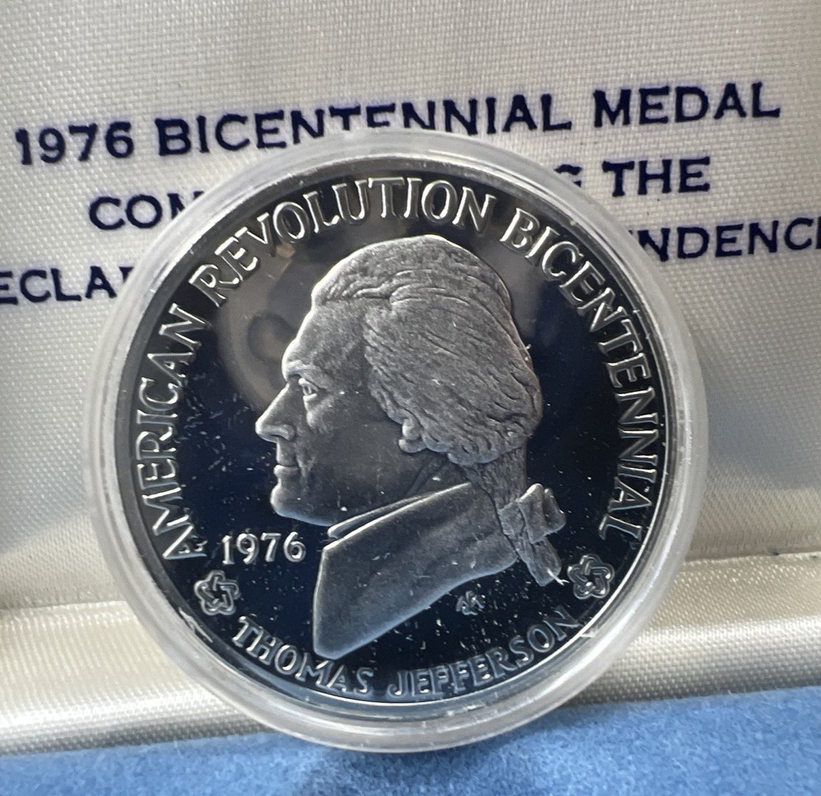 US 1776 - 1976 Bicentennial Thomas Jefferson Sterling Silver Medal w/ Box COA