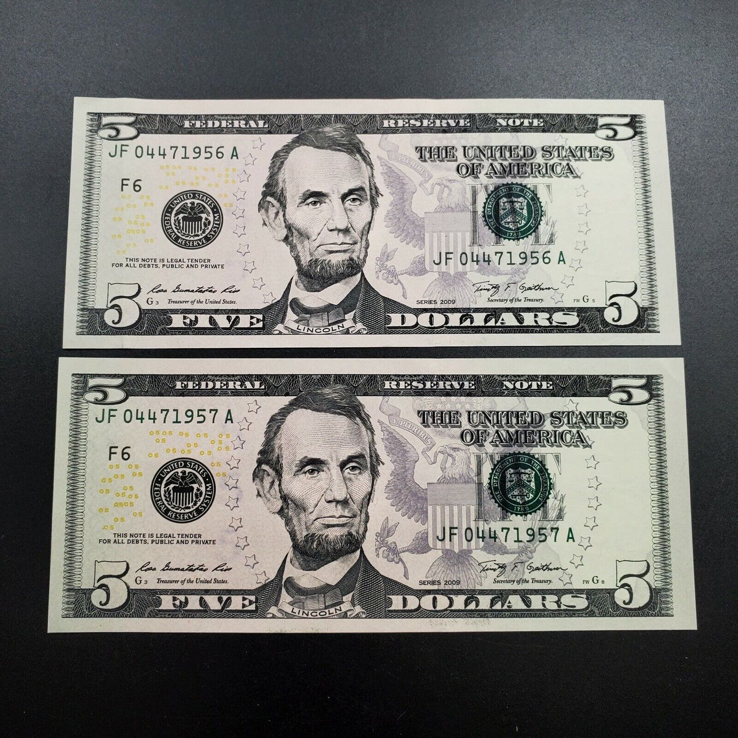 Lot of 2 2009 $5 FRN Federal Reserve FRN Note Low Serial Number # AU / CU UNC