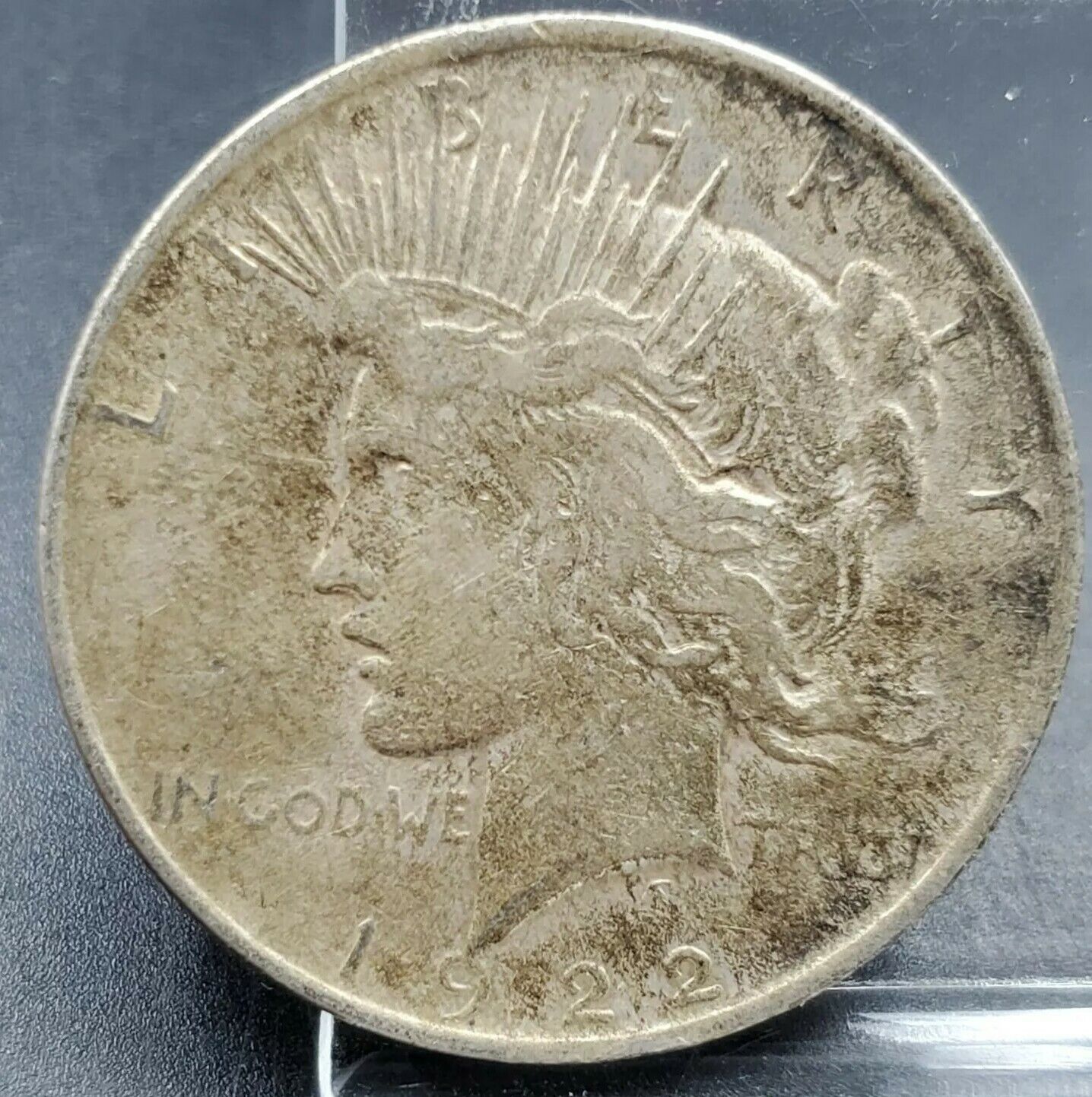 1922 P $1 Peace Silver Eagle Dollar Coin Circulated Neat Toning