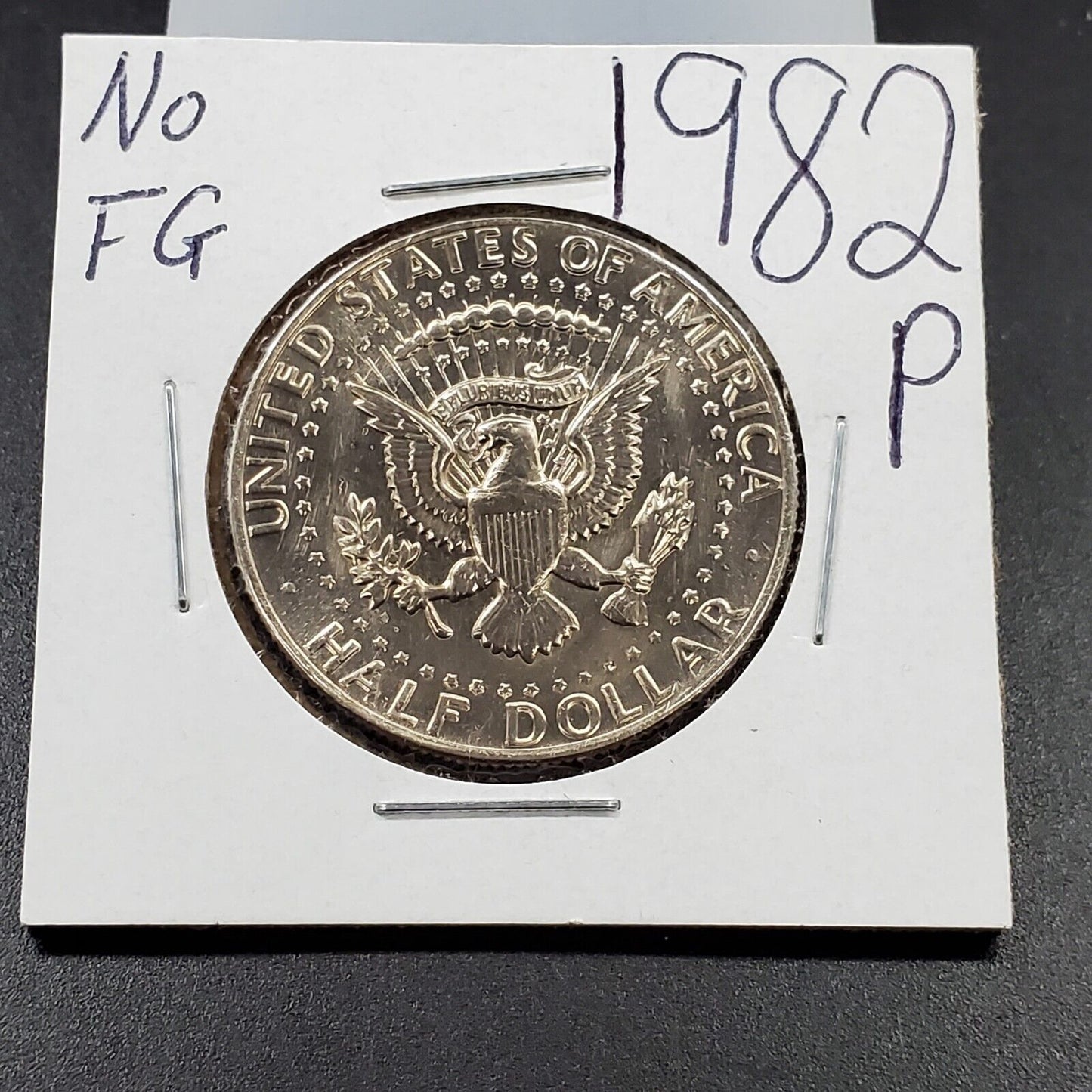 1982 P 50c Kennedy Clad Half Dollar No FG FS-501 Missing Initials Variety CH BU