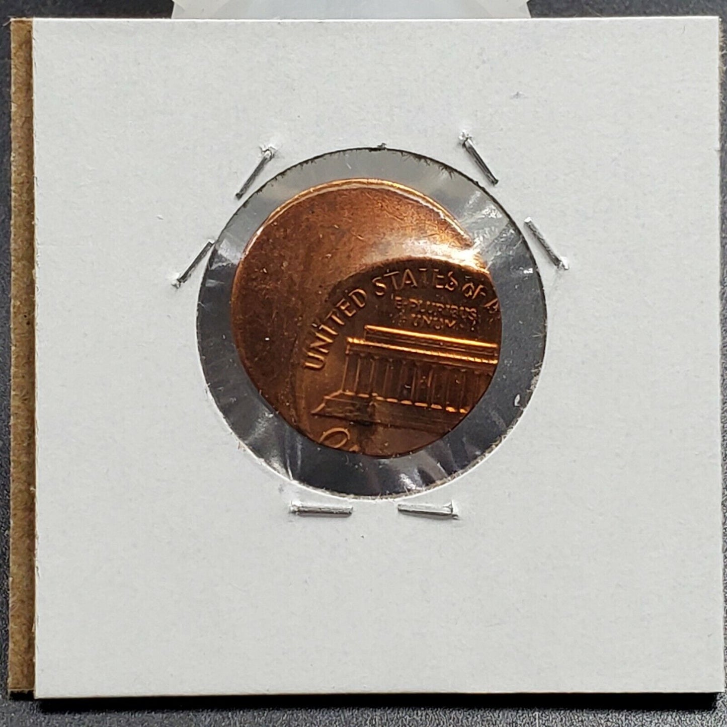 1980-1982 ND Brass Alloy Lincoln Memorial Cent 55% Off Center Error Coin CH BU