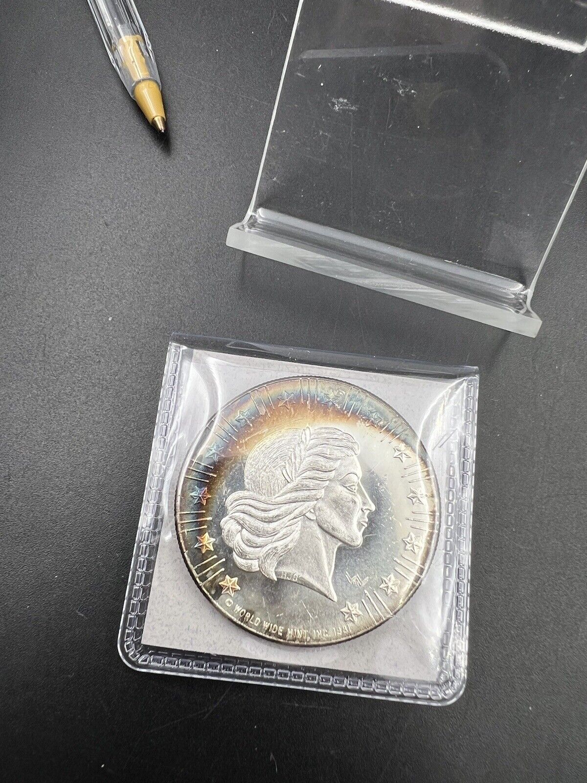 World Wide Mint 1 oz Silver Classic Liberty Head / Eagle round coin GEM BU TONER