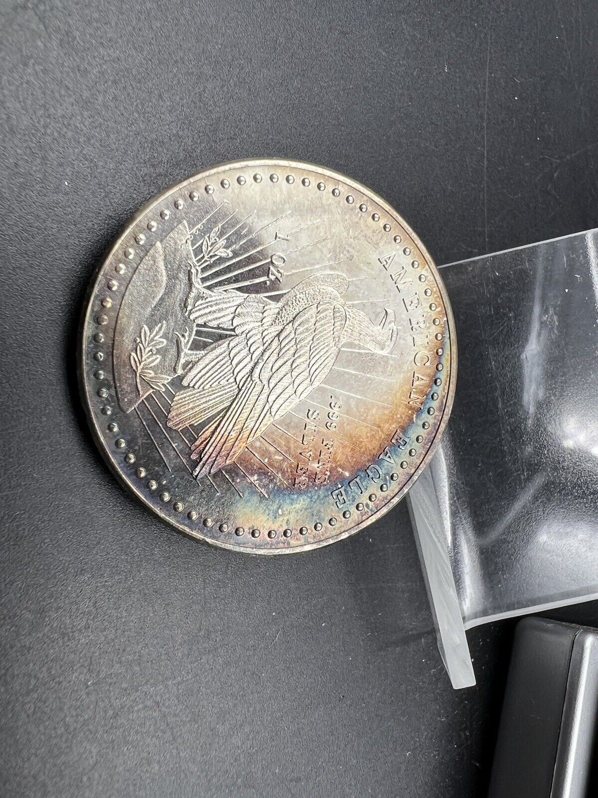 World Wide Mint 1 oz Silver Classic Liberty Head / Eagle round coin BU