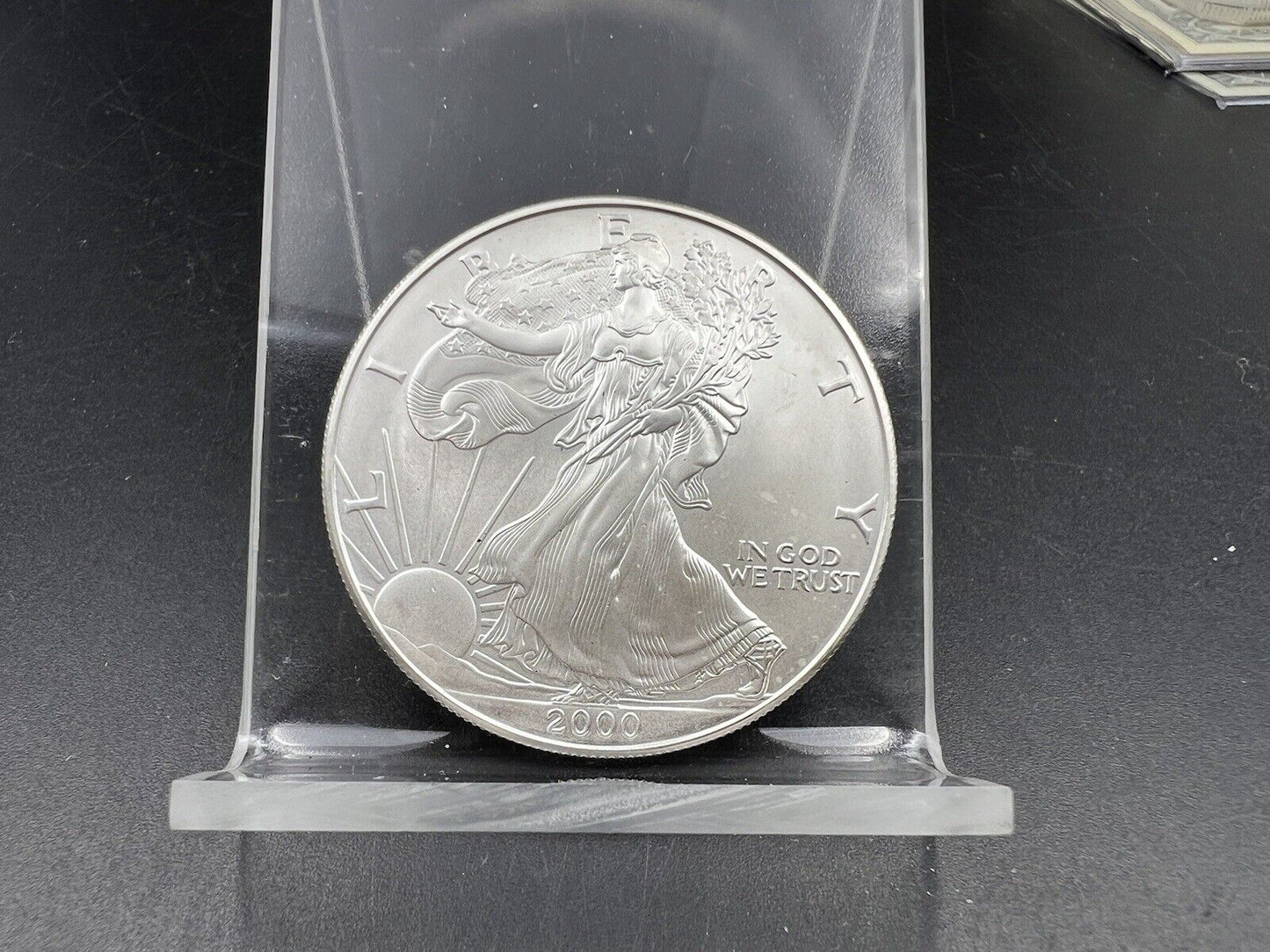 2000 1 oz .999 American Millenium Silver Eagle Coin Gem BU Unc Neat Toning Rever