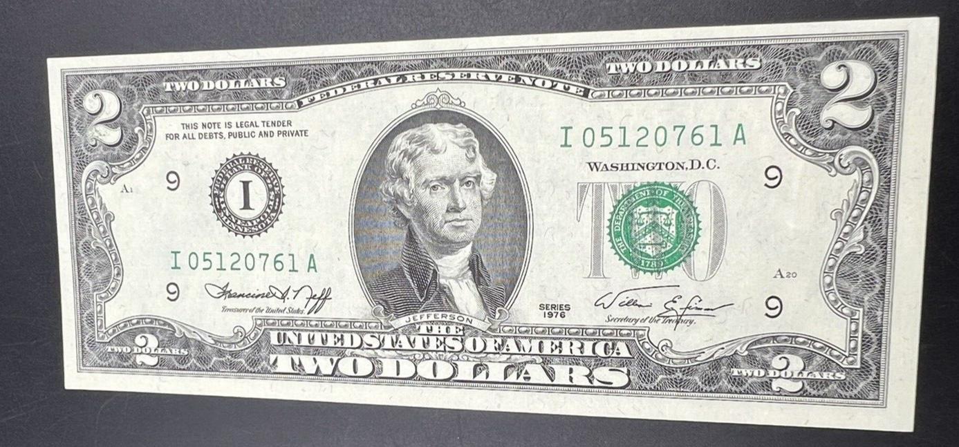 1976 $2 FRN Bicentennial Two Dollar Bill Green Seal Birthday Note 05 12 07 UNC
