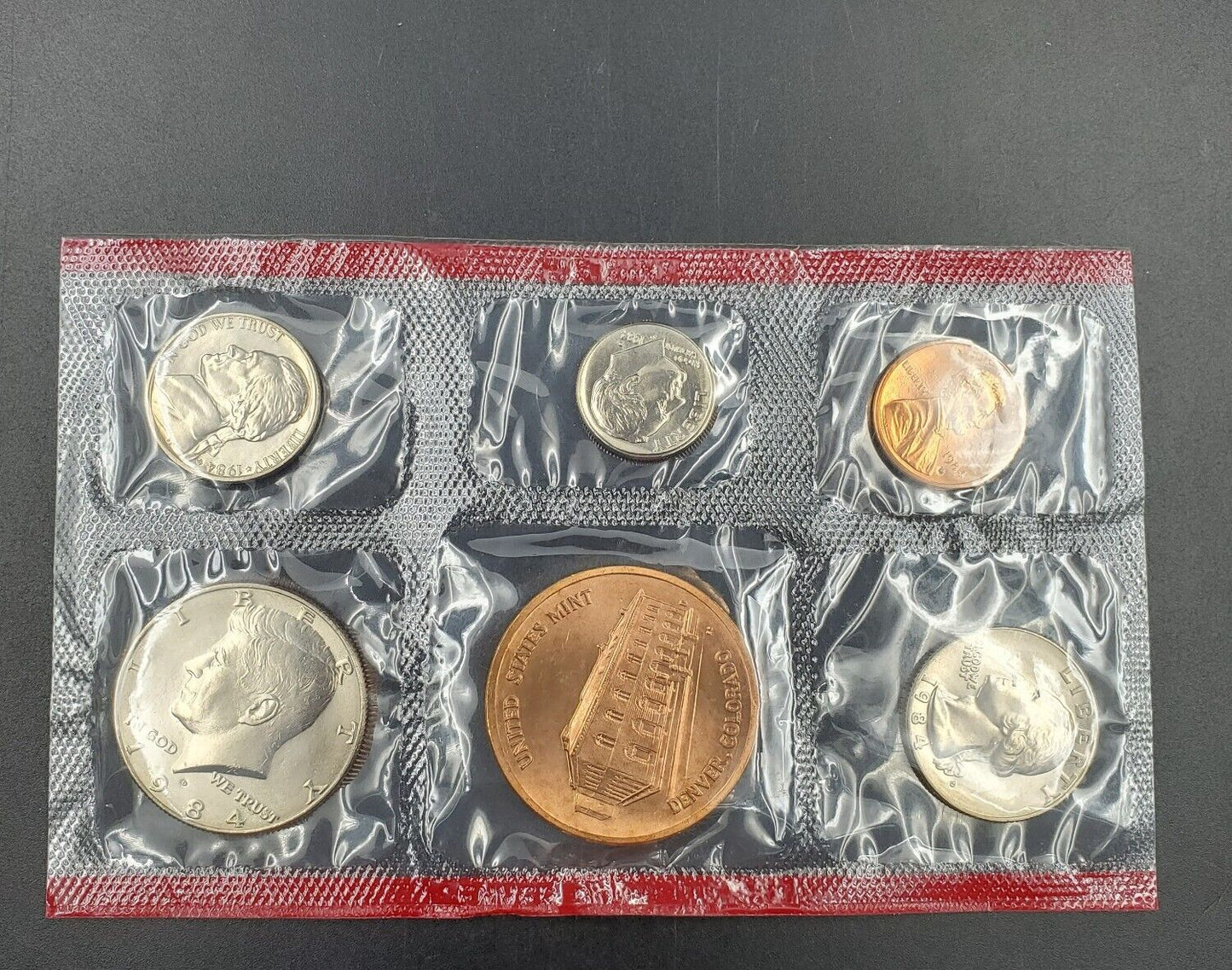 1988 D Denver Mint Souvenir Set Uncirculated Coins and Medal No Envelope