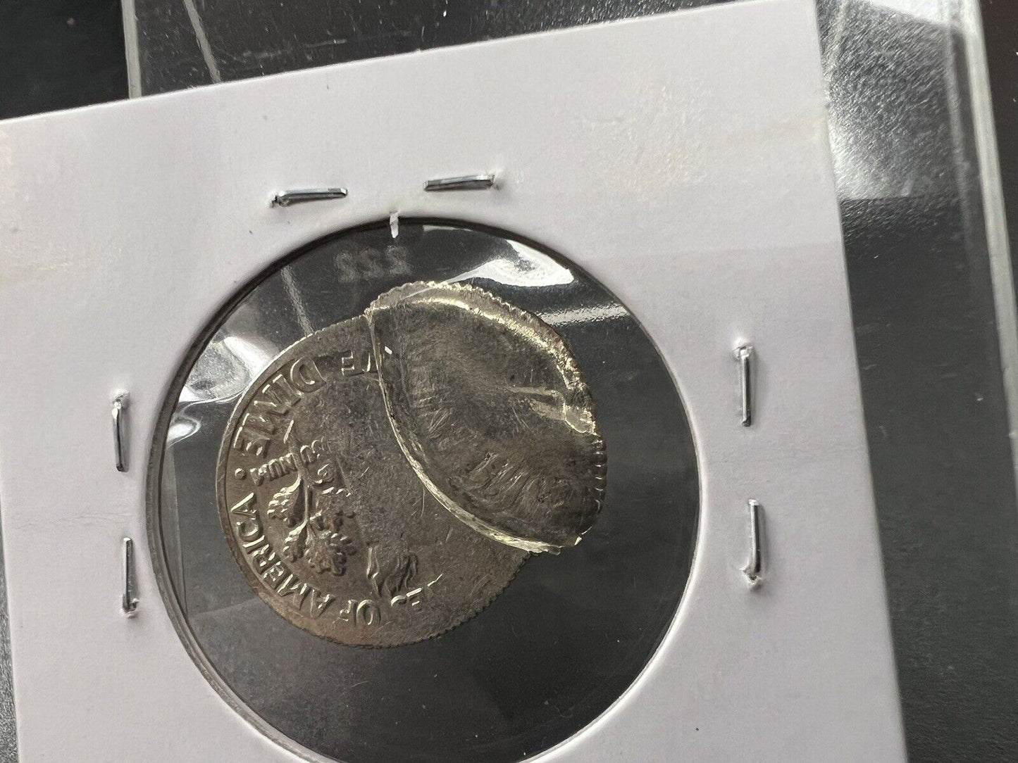 1982 P 10c Double Struck Broken Collar Major Error Coin UNC 2.3 Grams Roosevelt
