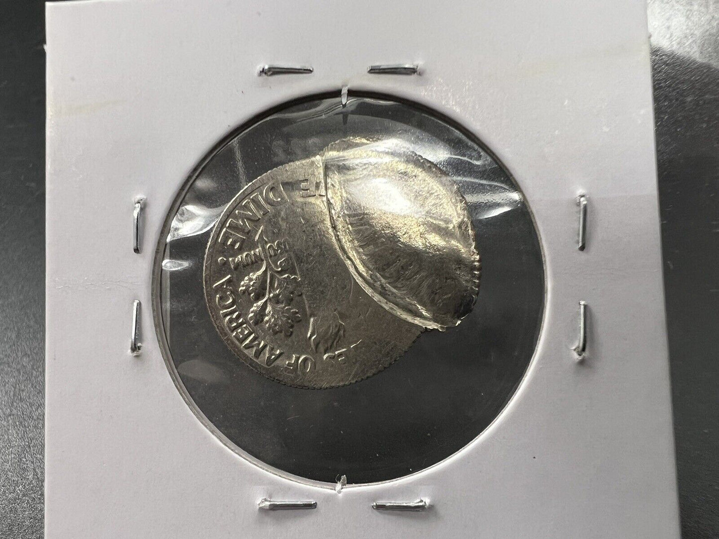 1982 P 10c Double Struck Broken Collar Major Error Coin UNC 2.3 Grams Roosevelt