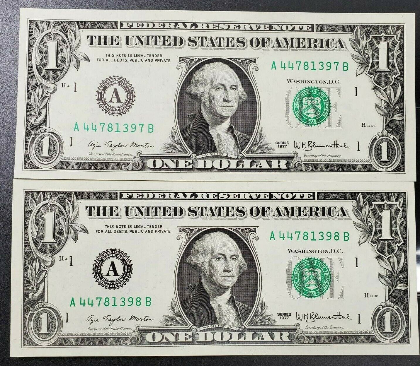 2 Consecutive 1977 $1 FRN Federal Reserve Note Green Seal Choice UNC Boston