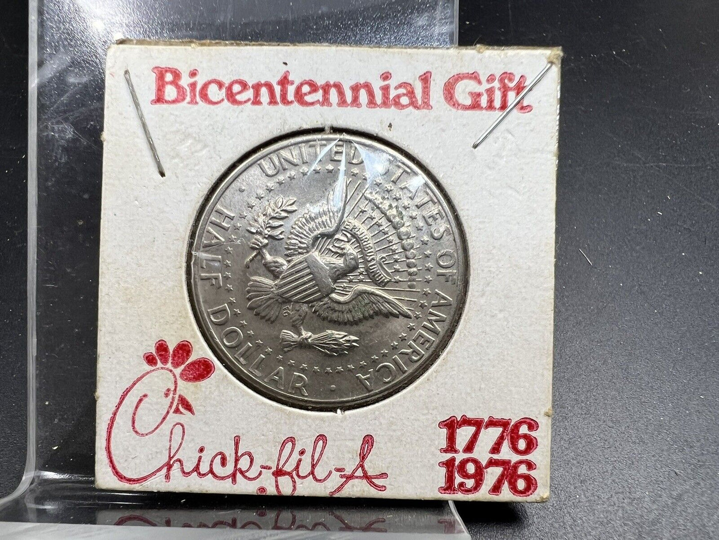 Chick Fil A BICENTENNIAL GIFT 1971 Kennedy Half Dollar CIRC