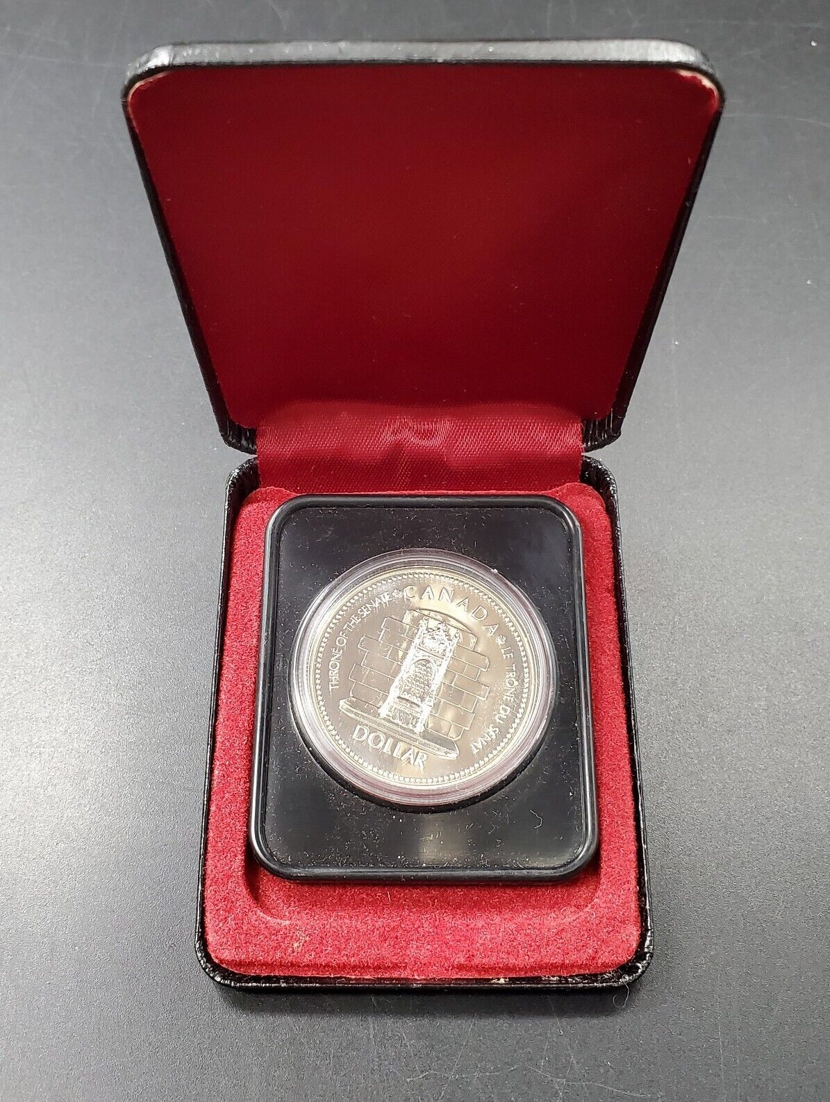 1977 CANADA Silver Jubilee PROOF LIKE 50% Silver 23.3 GR $1 Dollar Coin