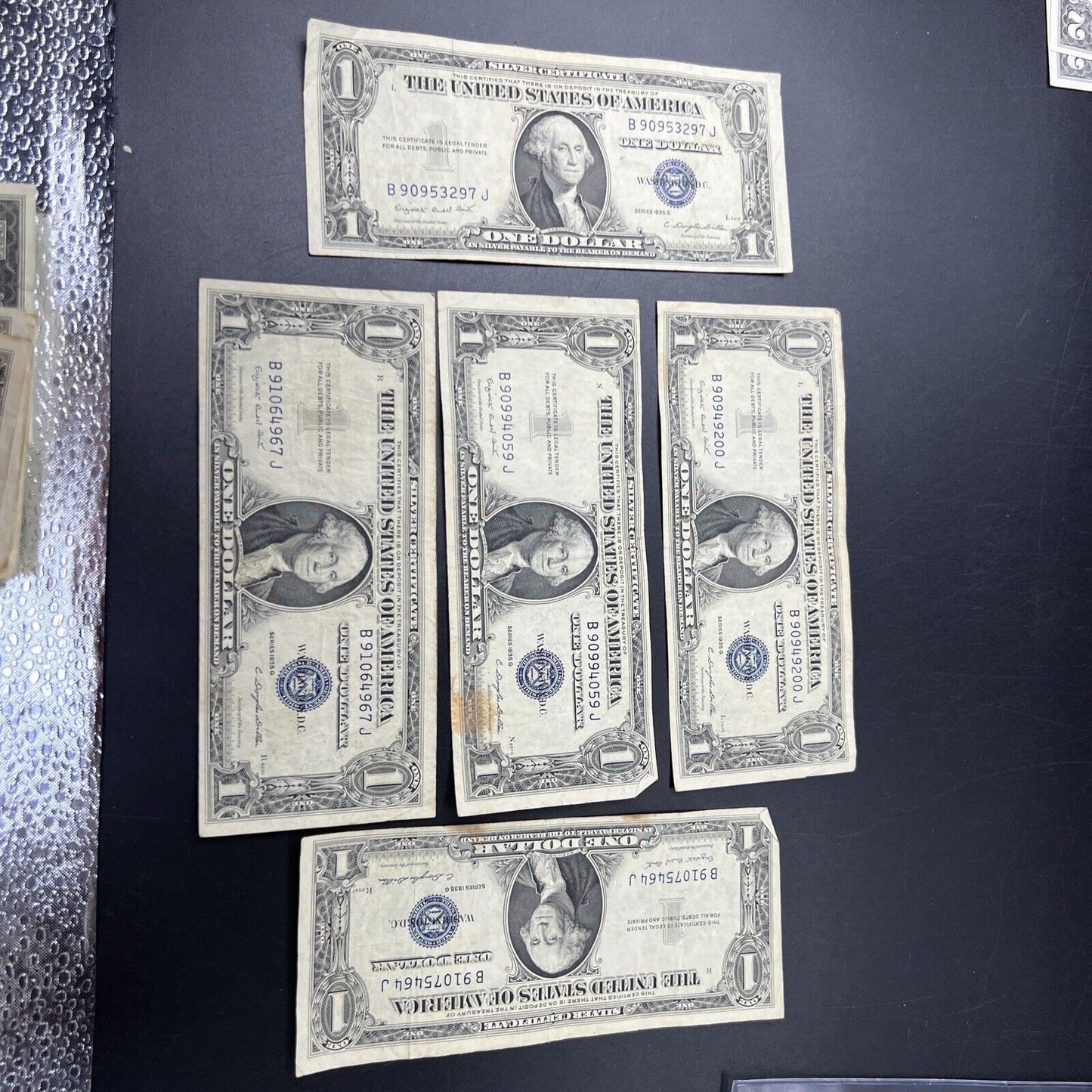 Lot of 5 1935 G $1 Silver Certificate Blue Seal Notes VG Fine Circ Neat Serial #
