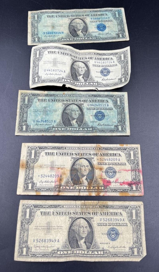 Lot of 5 1957 $1 Silver Certificate Blue Seal Notes Very Cull Very Circ #949