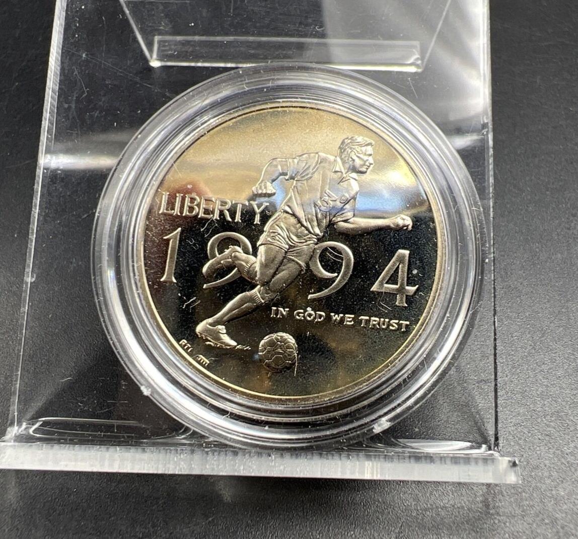 1994 D 50c Fifa World Cup Commemorative Half Dollar in Capsule Clad Coin PROOF B