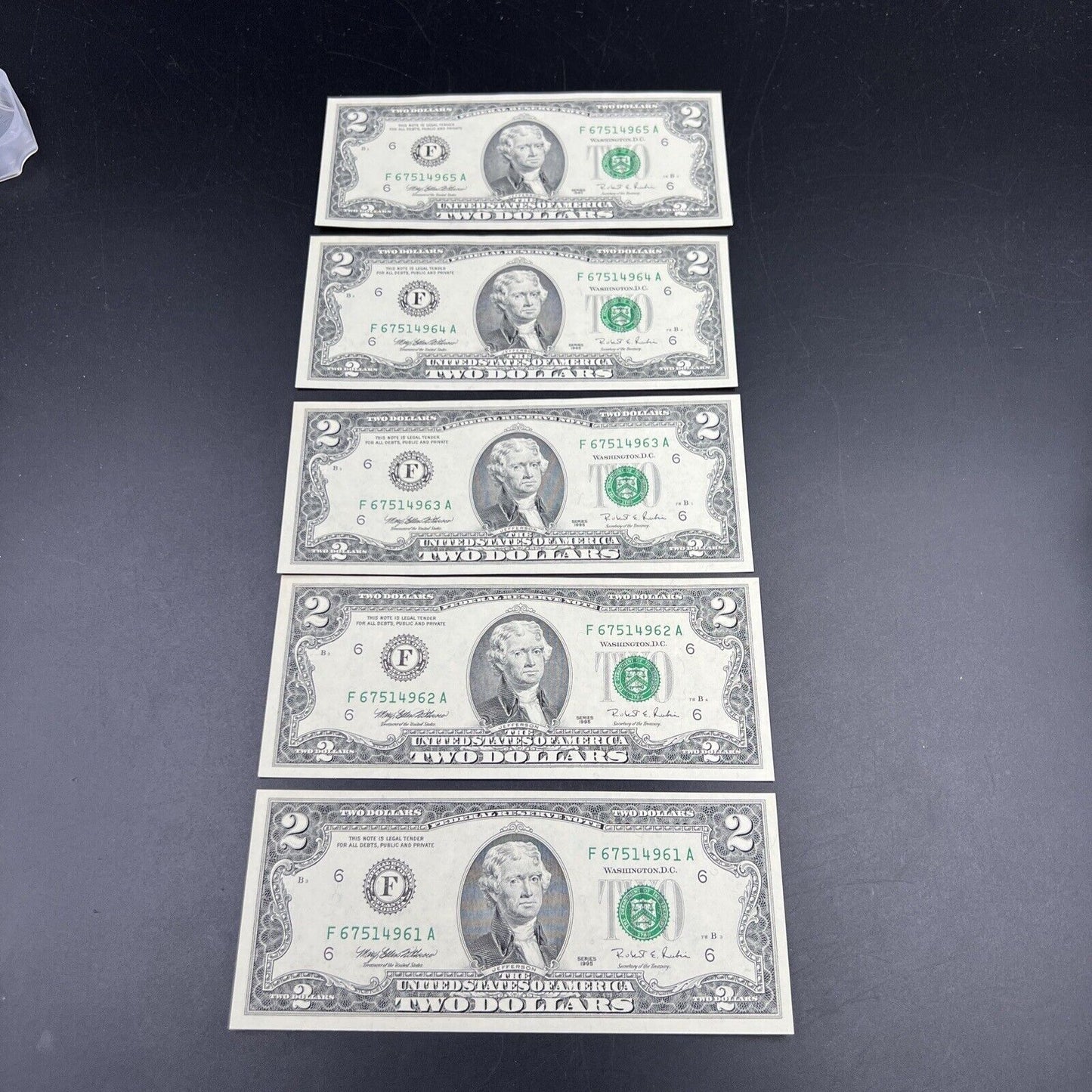 5 Consecutive 1995 $2 Two Dollar FRN Federal Reserve Notes Choice UNC