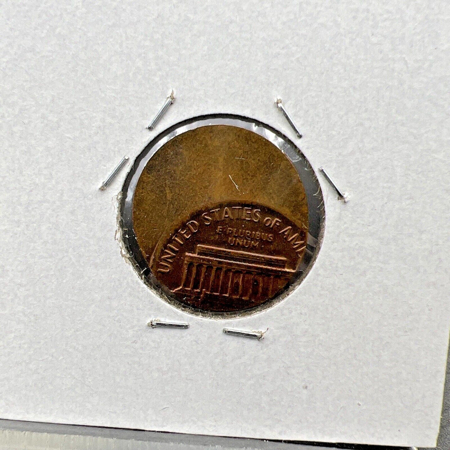 198x ND Off Center 1c Lincoln Memorial Bronze CH AU / UNC Error Coin