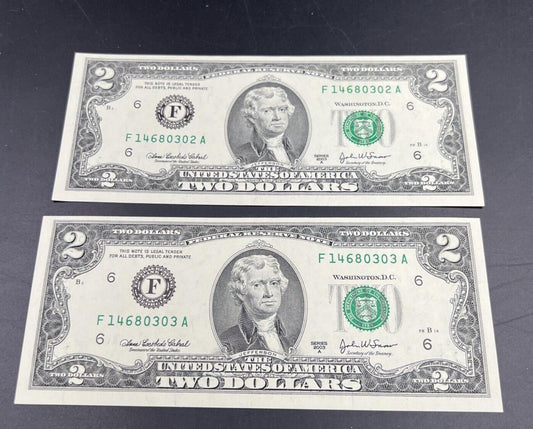 2 Consecutive 2003 A $2 Two Dollar FRN Federal Reserve Note Bills CH UNC #303